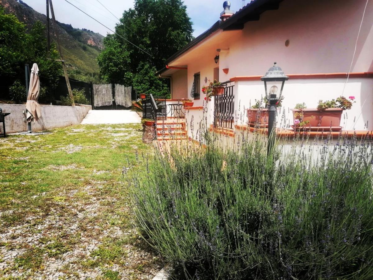 L'Opuntia Sul Lago Caccamo Eksteriør bilde