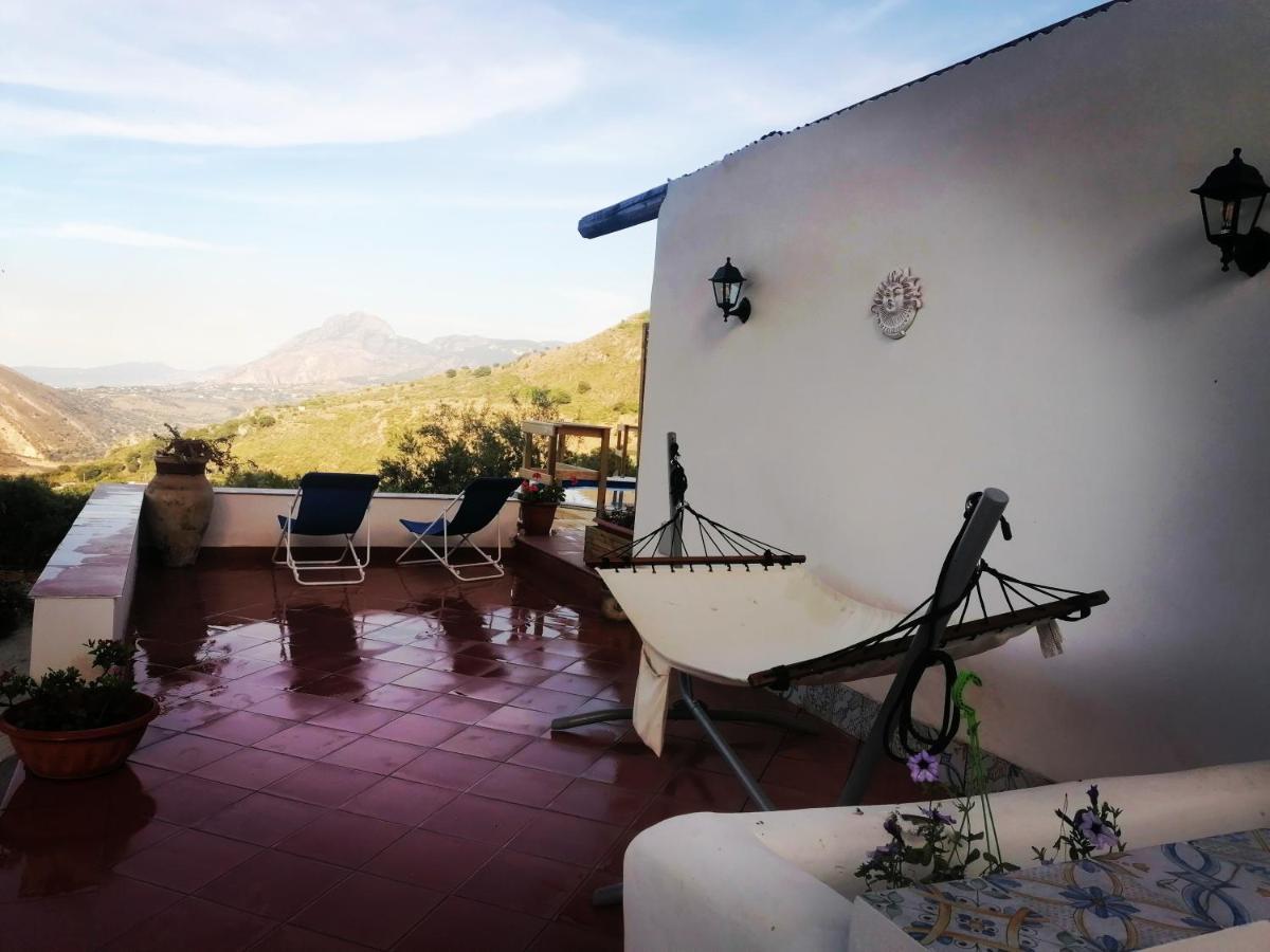 L'Opuntia Sul Lago Caccamo Eksteriør bilde