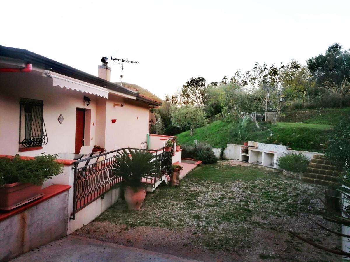 L'Opuntia Sul Lago Caccamo Eksteriør bilde