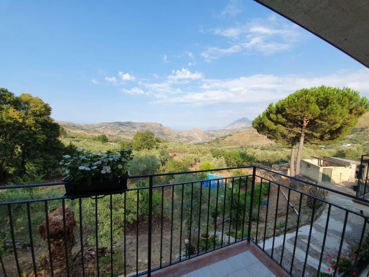 L'Opuntia Sul Lago Caccamo Eksteriør bilde